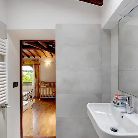 Podere Beccalorzo Con Piscina Вилла *
